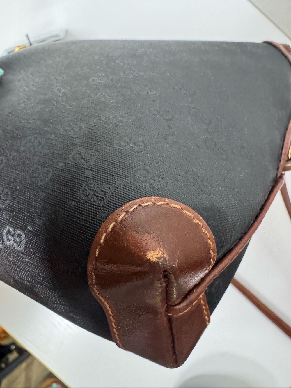 Gucci Black & Brown GG Monogram Crossbody - Picture 5 of 16